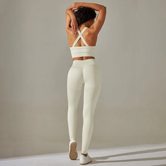 Velourah Elevé Seamless Yoga Set